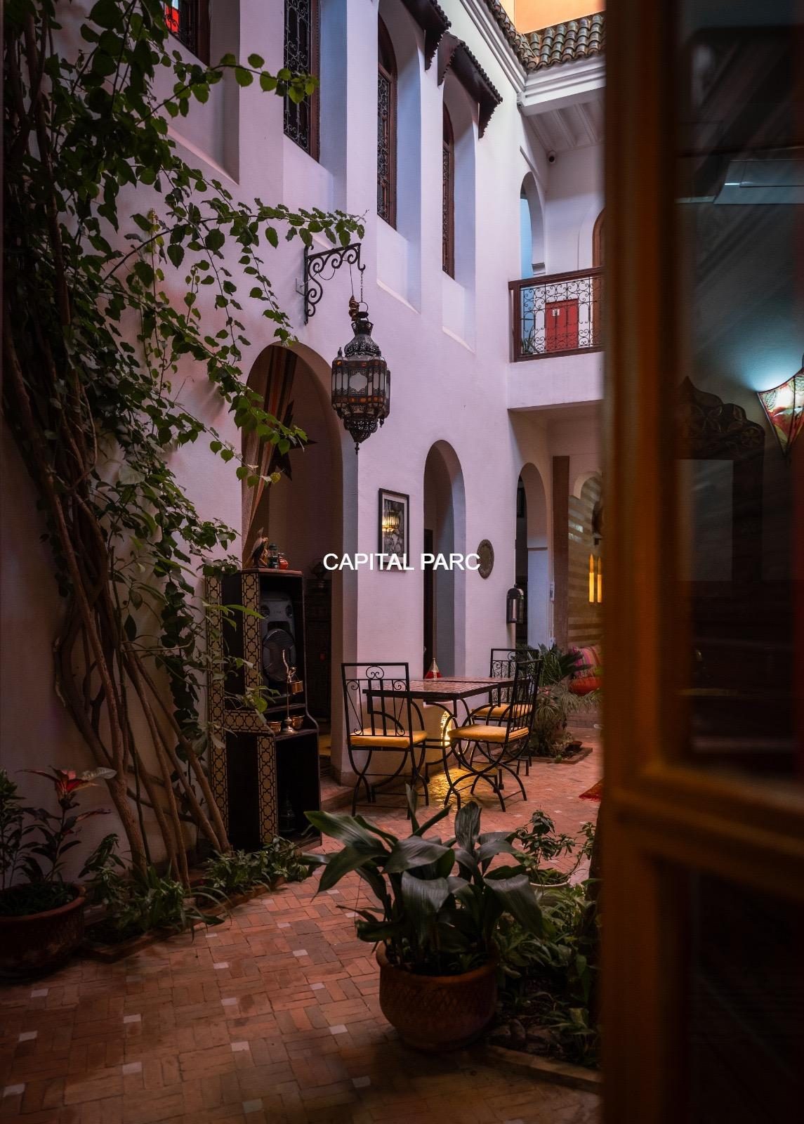 Riad 300 m² 8 ch. à vendre Bab Doukkala, Médina Marrakech — miniature 2