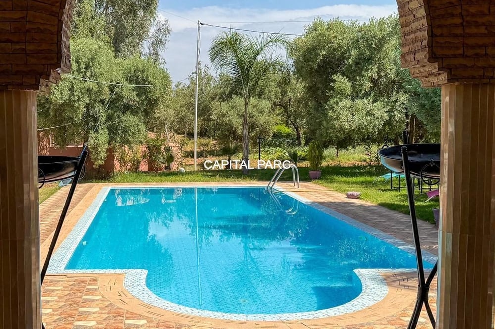 Maison 5 ch. à vendre 4619 m² avec piscine, Sidi Abdallah Ghiat — photo 17