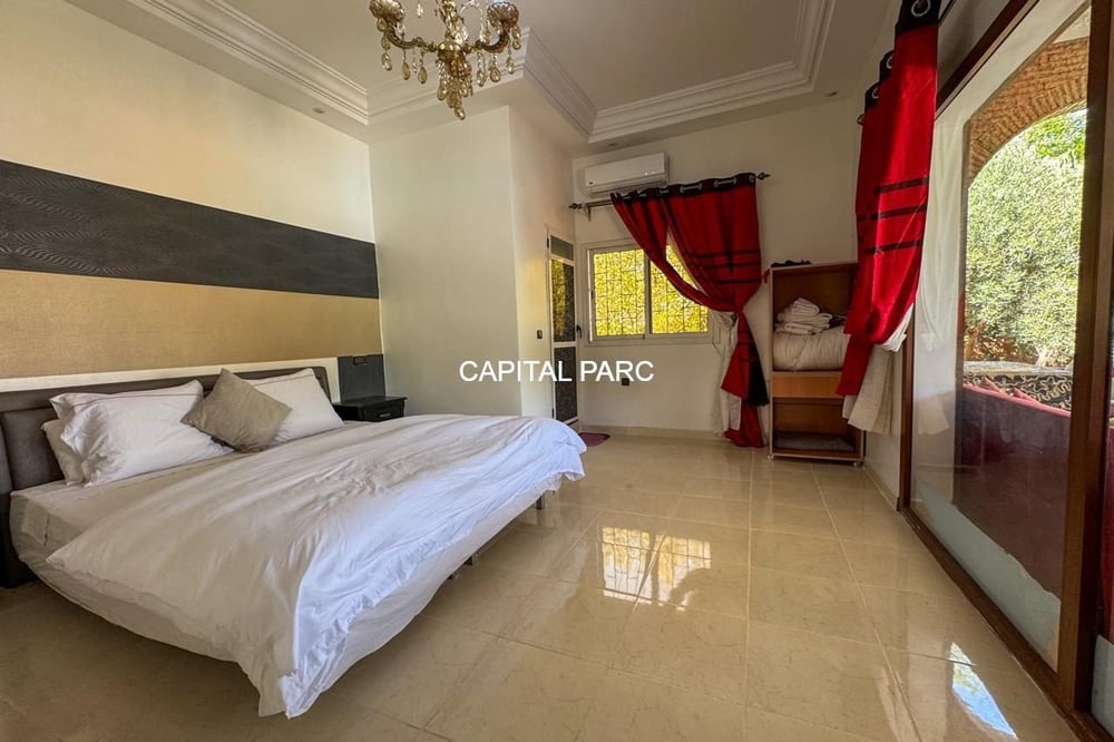 Maison 5 ch. à vendre 4619 m² avec piscine, Sidi Abdallah Ghiat — photo 6