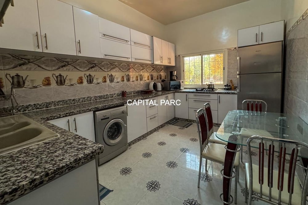 Maison 5 ch. à vendre 4619 m² avec piscine, Sidi Abdallah Ghiat — photo 8