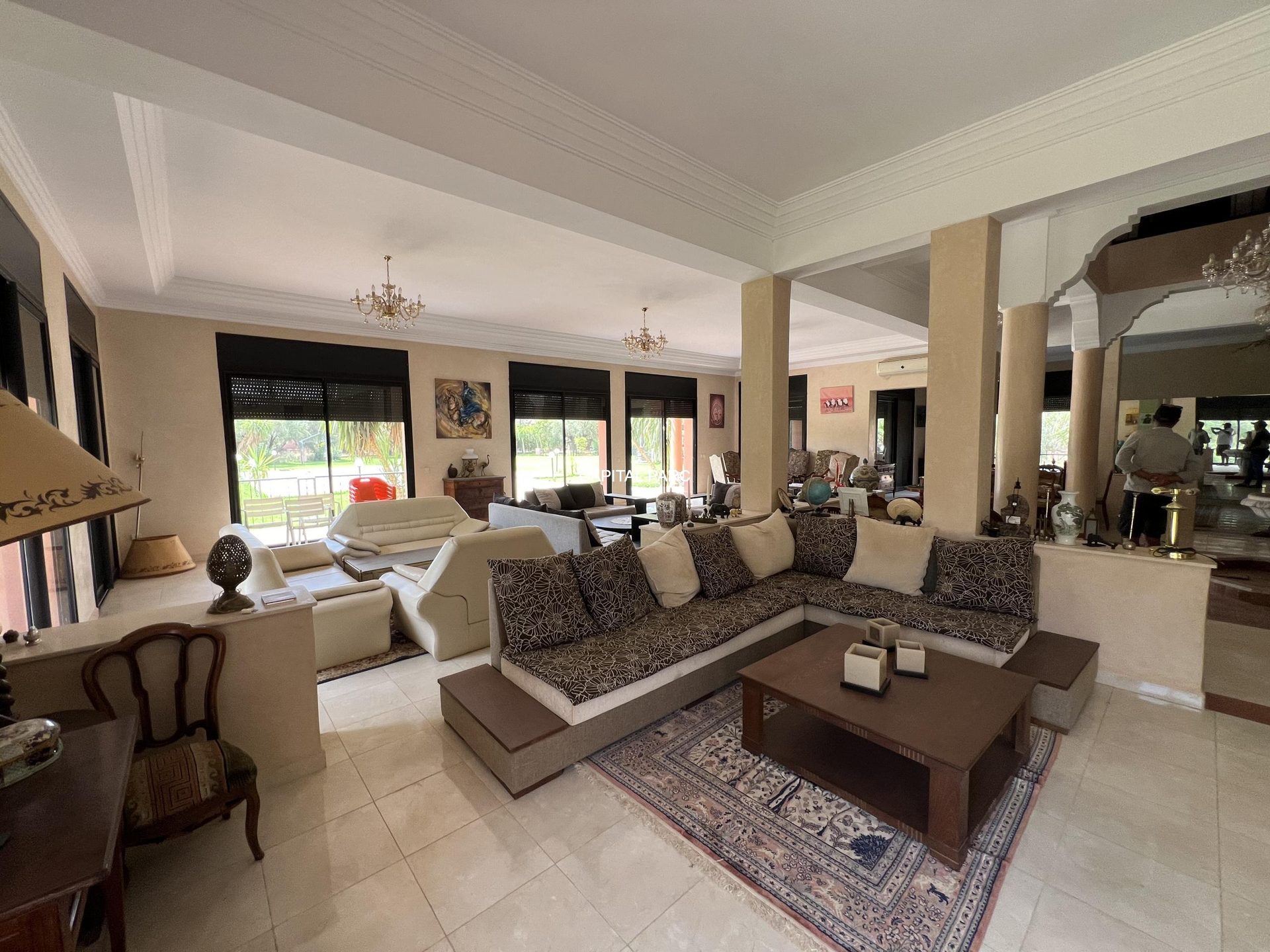Villa de 520 m² sur 2,7 ha à vendre, Sidi Abdallah Ghiat — miniature 5