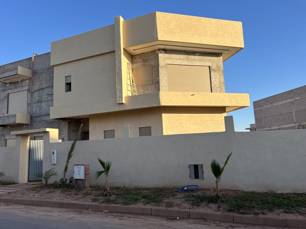 Villa d'angle 500 m² à vendre, Route de Casablanca, Marrakech — photo 2