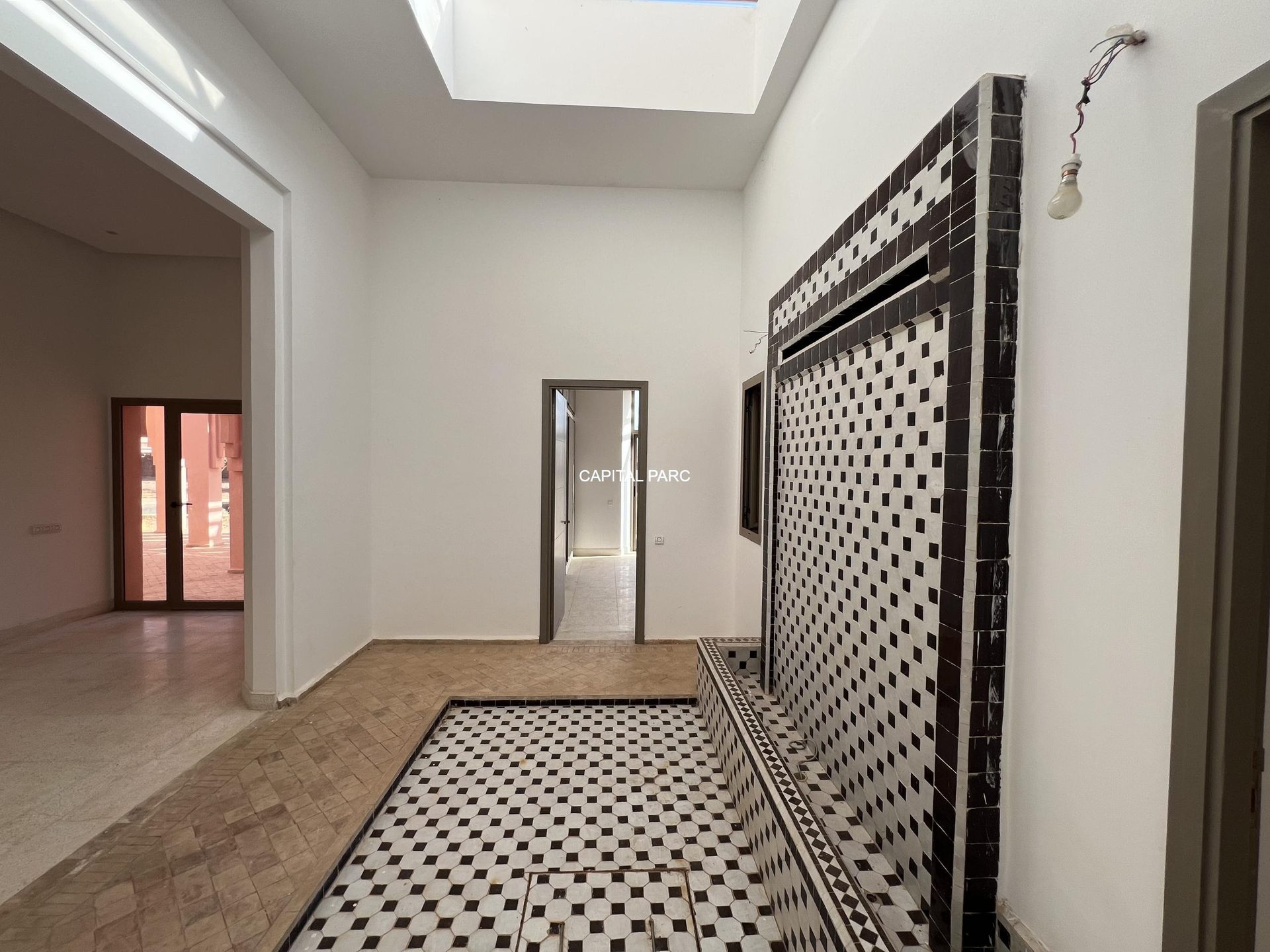 Maison 400 m² à vendre, 5 ch., Sidi Abdellah Ghiate, Marrakech — miniature 18