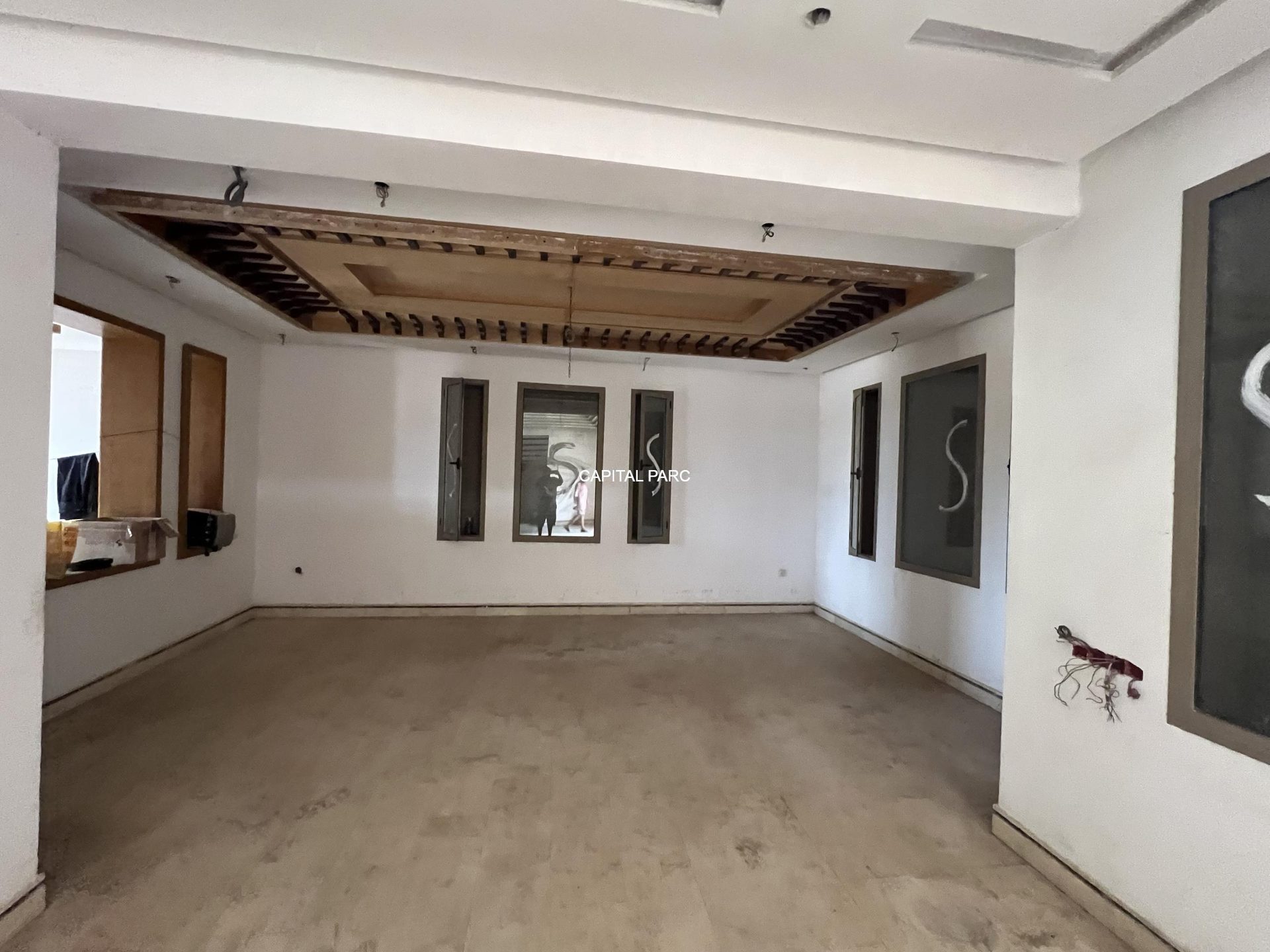 Villa commerciale à vendre, 1002 m² Agdal, Marrakech — miniature 4