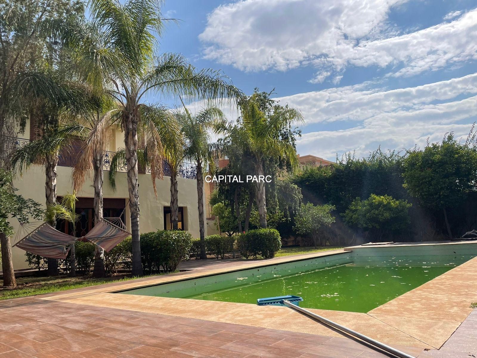 Villa moderne 4 ch. à vendre Route de Fès, Marrakech — Villa, Marrakech