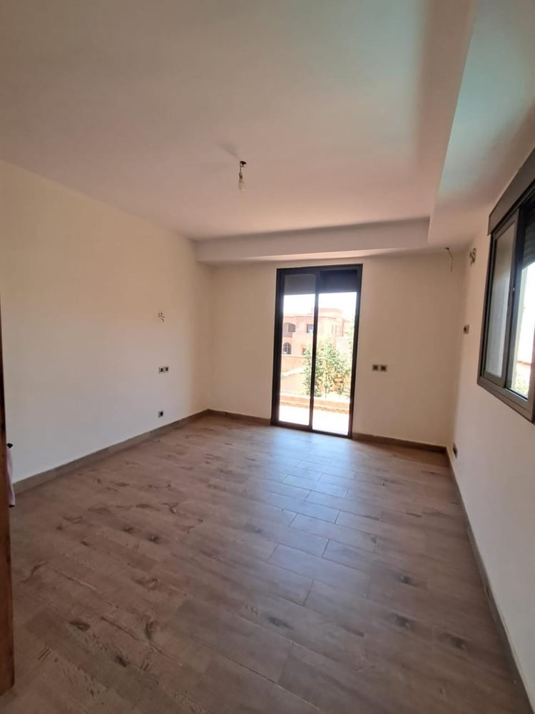 Villa 300 m² à vendre, Tasoultante, Route Ourika, Marrakech — photo 9