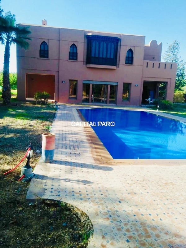 فيلا فالبادية — Villa, Marrakech