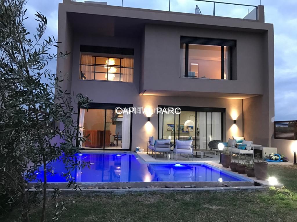 Villa 480 m² 4 ch. à vendre, Tasoultante, Marrakech — Villa, Marrakech