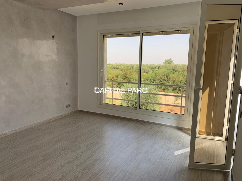 Villa golf 270 m² à Marrakech, 4 ch. vendue — miniature 7
