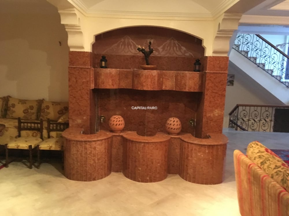 Villa 900 m² à vendre Marrakech, proche Hôpital Mohammed VI — photo 2