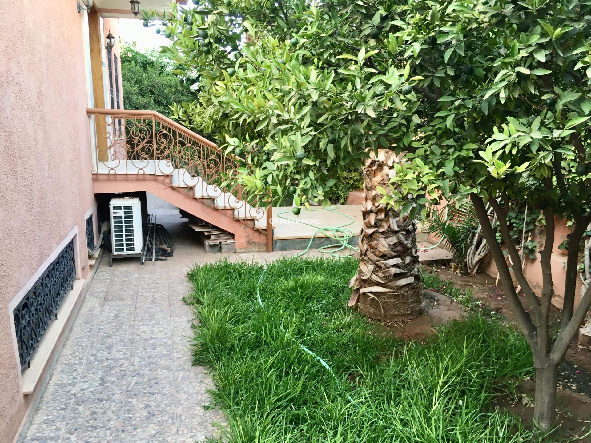 Villa 900 m² à vendre Marrakech, proche Hôpital Mohammed VI — miniature 3