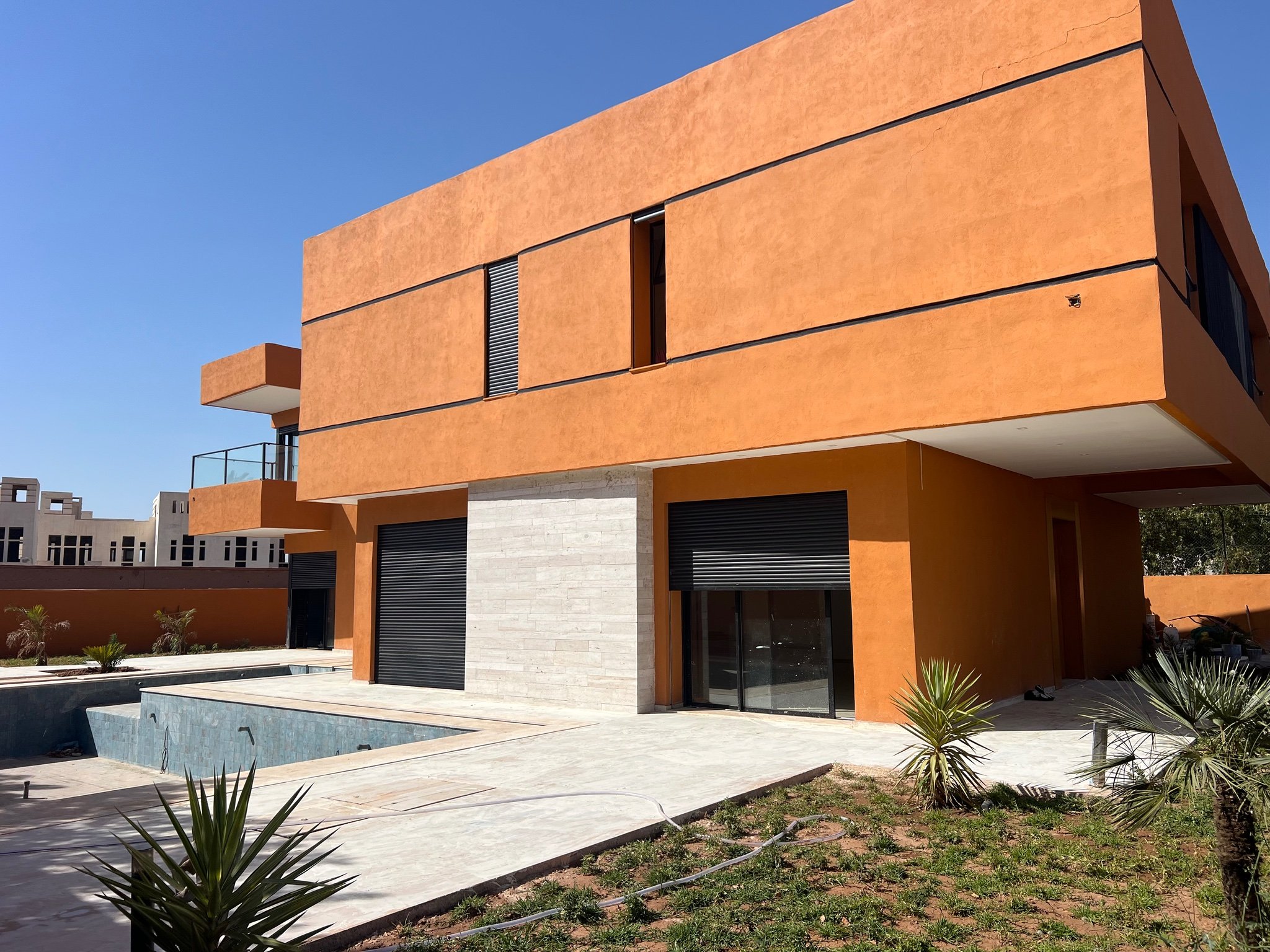 Villa moderne 1002 m², 5 suites, à vendre, Amelkis, Marrakech — miniature 3