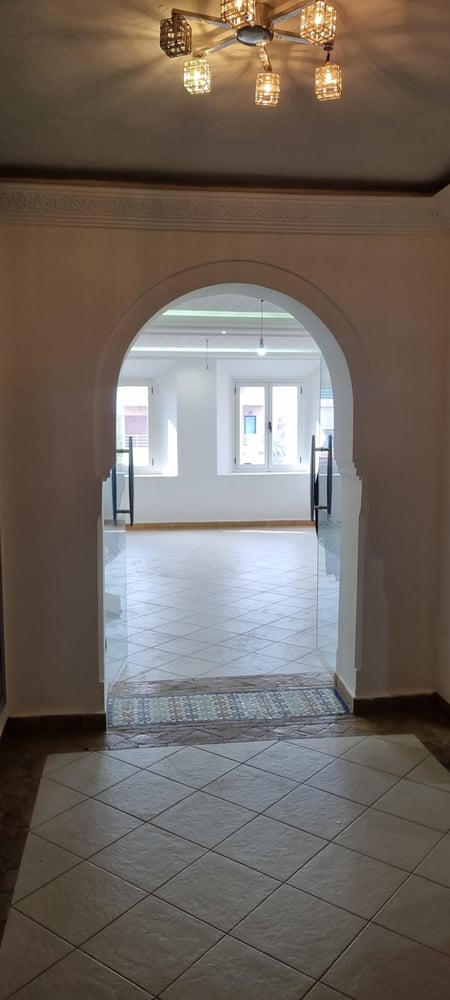 Location longue durée : Grand appartement ( vide ) , 5eme étage, quartier hivernage , Marrakech  — photo 22