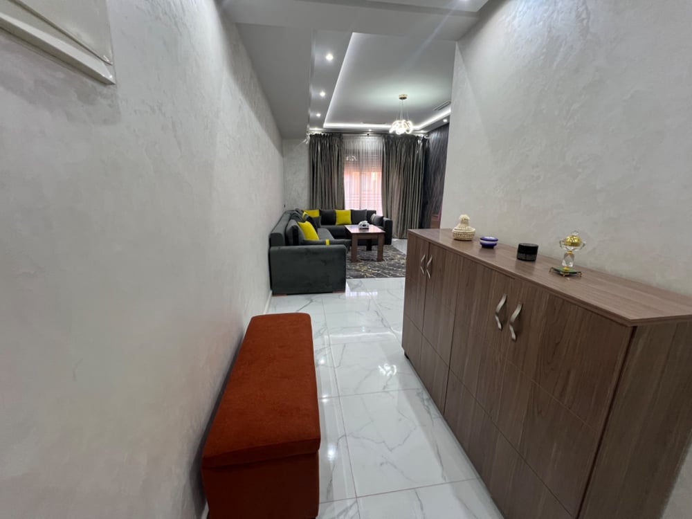 Location longue durée : appartement meublé 3 ch., 90 m², Victor Hugo, Guéliz, Marrakech — photo 5