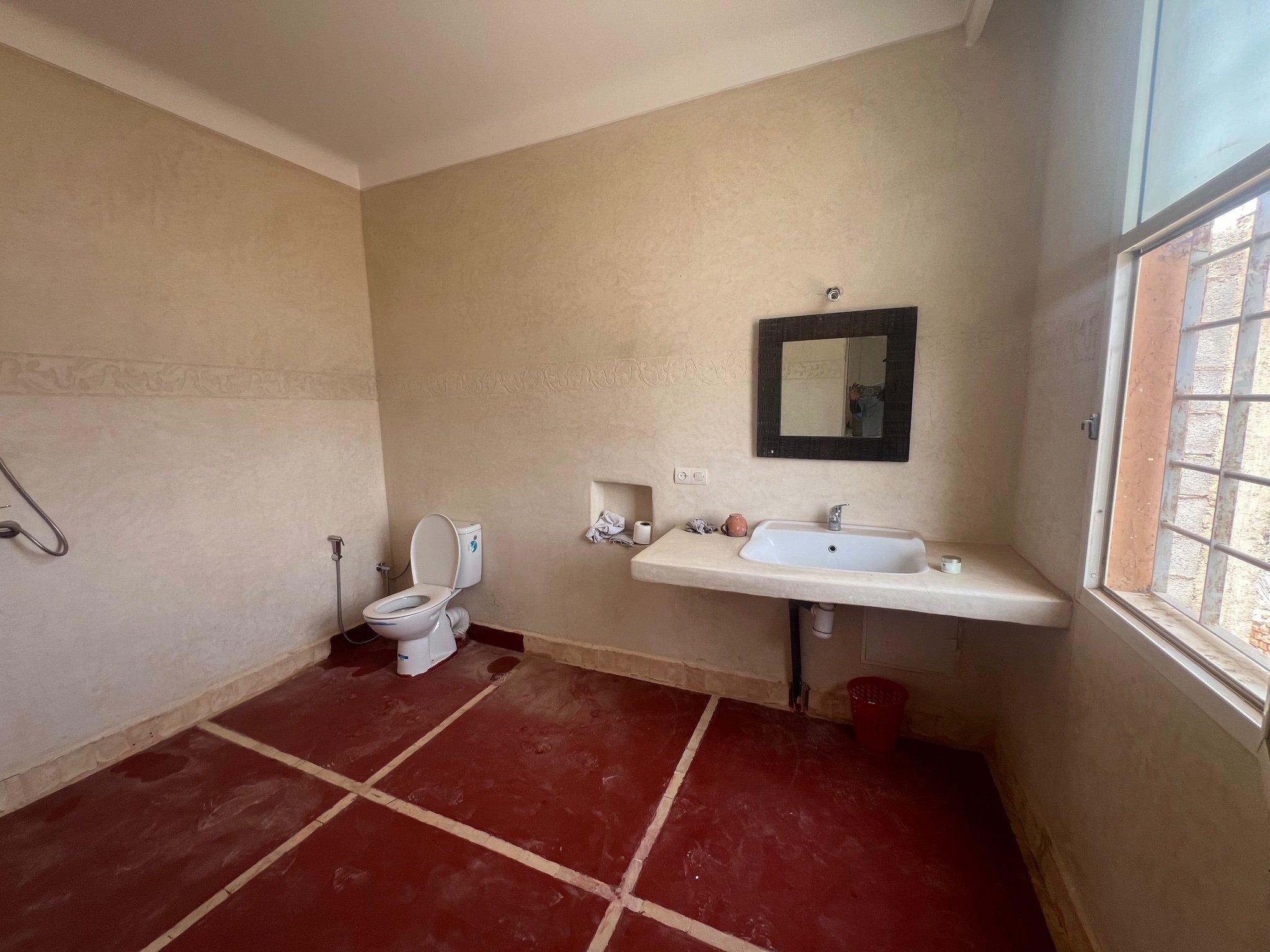 À Vendre : Petite  maison de campagne sous forme d’un riad , Marrakech, quartier route de Fès .  — miniature 27