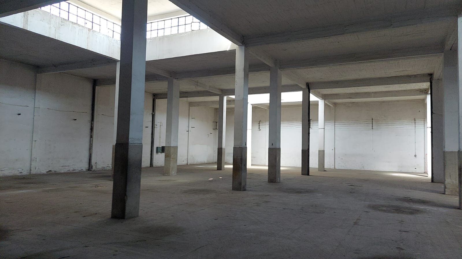 Vente / Achat : Local , (ancien usine)  , la zone industrielle ain sebaa , Casablanca.  — miniature 3