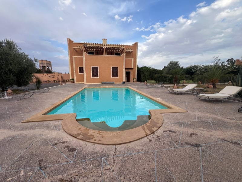 Villa traditionnelle à louer, Route de l'Ourika, Marrakech — Villa meublée, Marrakech