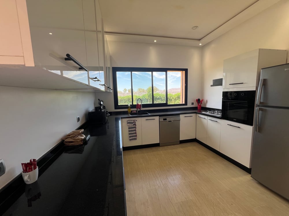 Location saisonnière : Villa moderne parc de 2ha , 4 suites , borrous , route de la foret , Marrakech  — photo 18