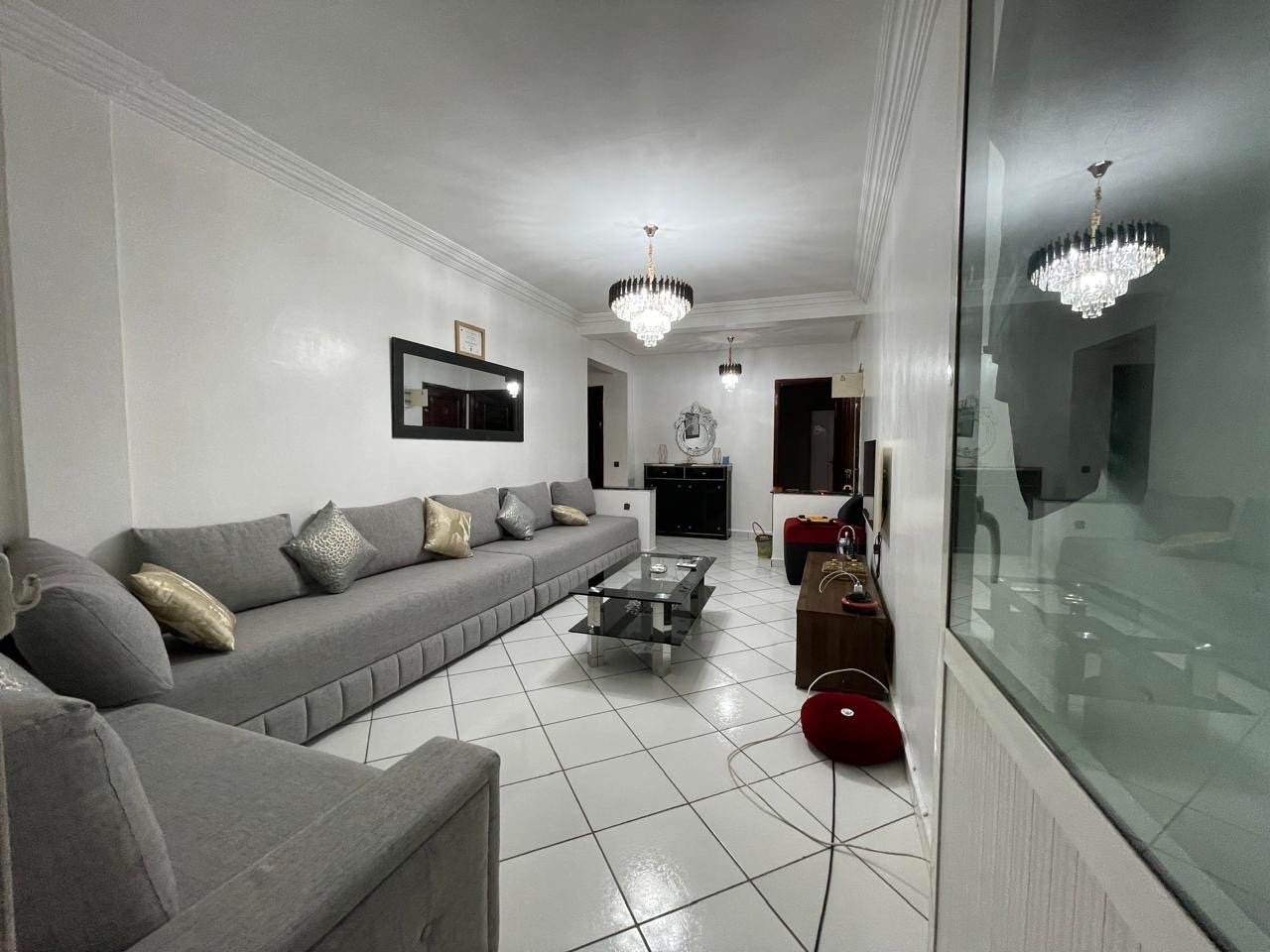 Location longue: joli appartement soigneusement meublé, 2 chambres, Marrakech boulevard Allal fessi — Appartement meublé, Marrakech