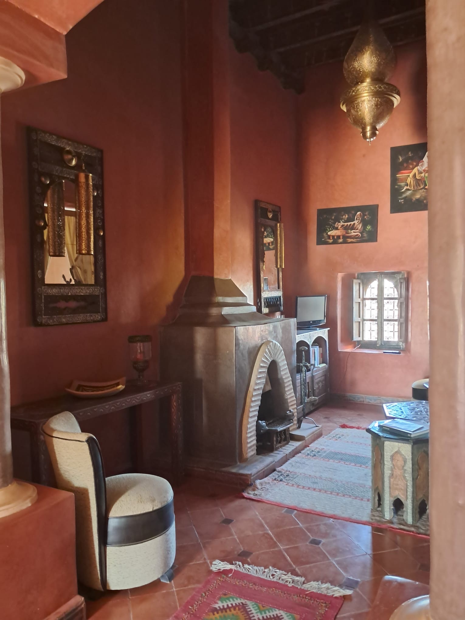 Vente :  magnifique villa traditionnelle, Marrakech , Route ourika ( VNA) obtenue .  — miniature 17
