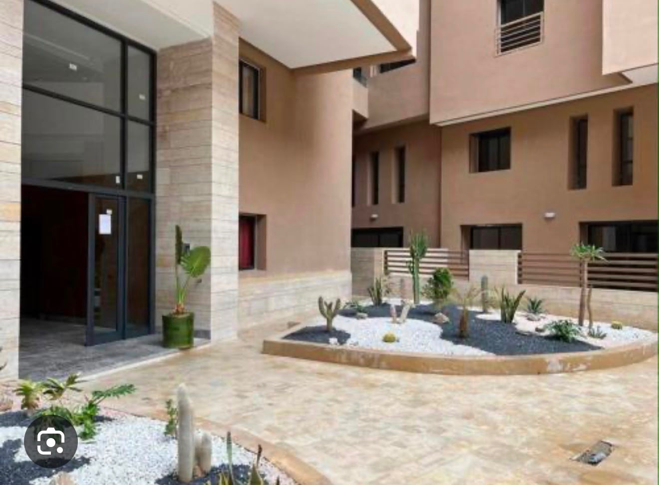 Location longue durée : Appartement meublé 3 chambres , Marrakech , Hivernage  — miniature 5