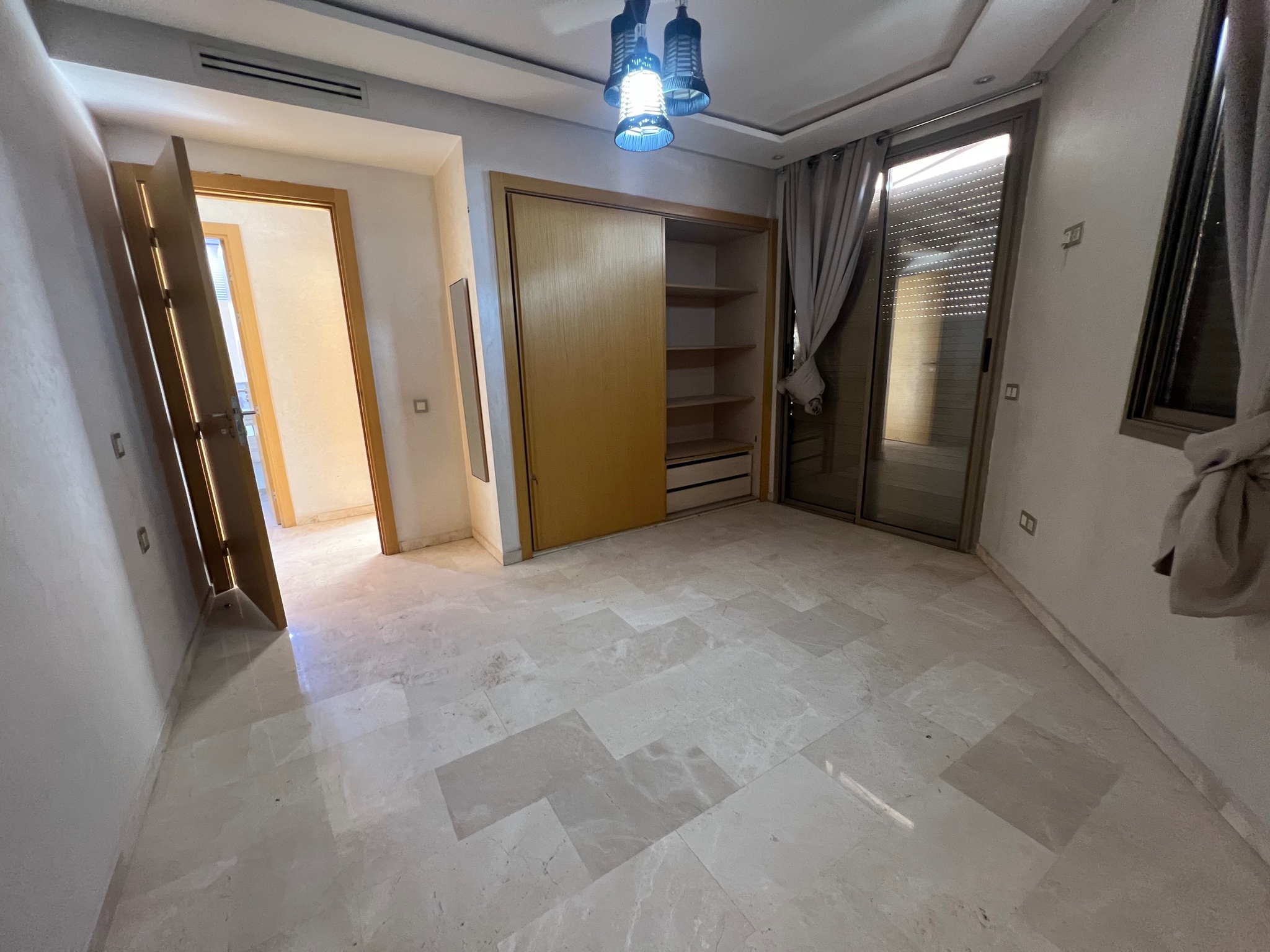 Location longue durée : appartement vide 74 , 2 ch , Gueliz, Marrakech  — miniature 8
