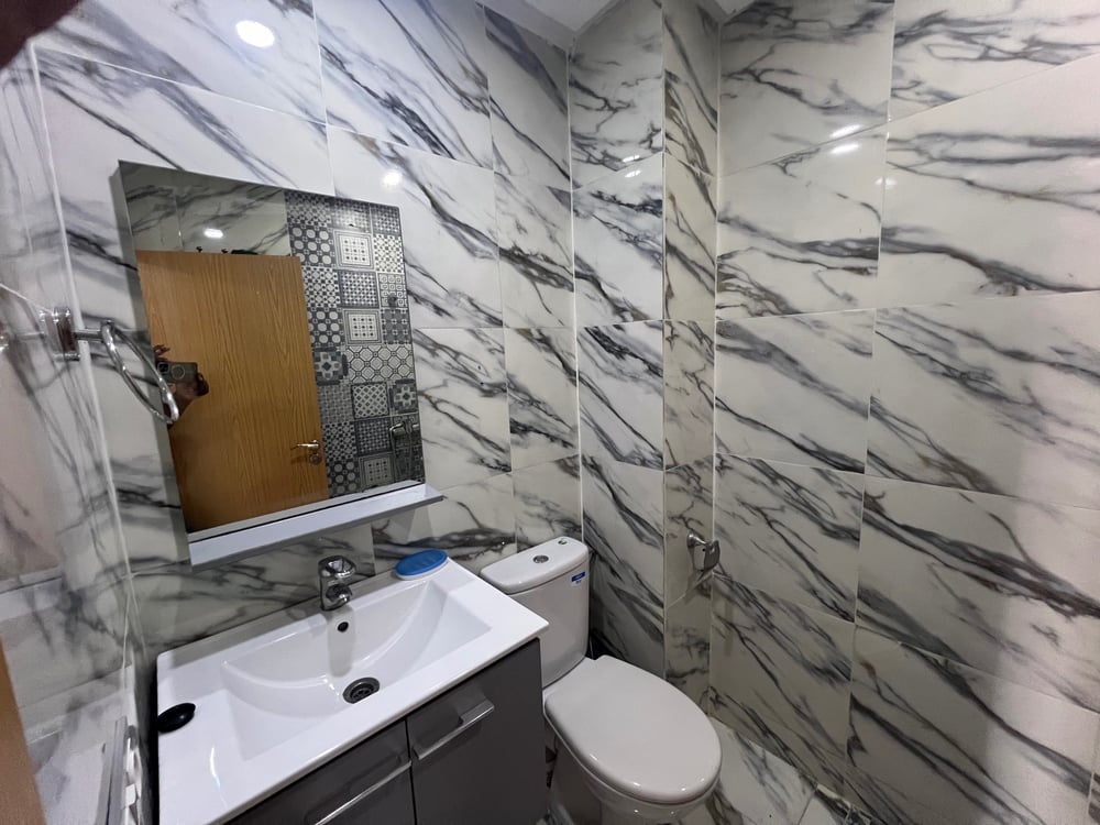 À louer : joli petit appartement bien meublé, quartier Victor Hugo, Marrakech , Gueliz.  — photo 8