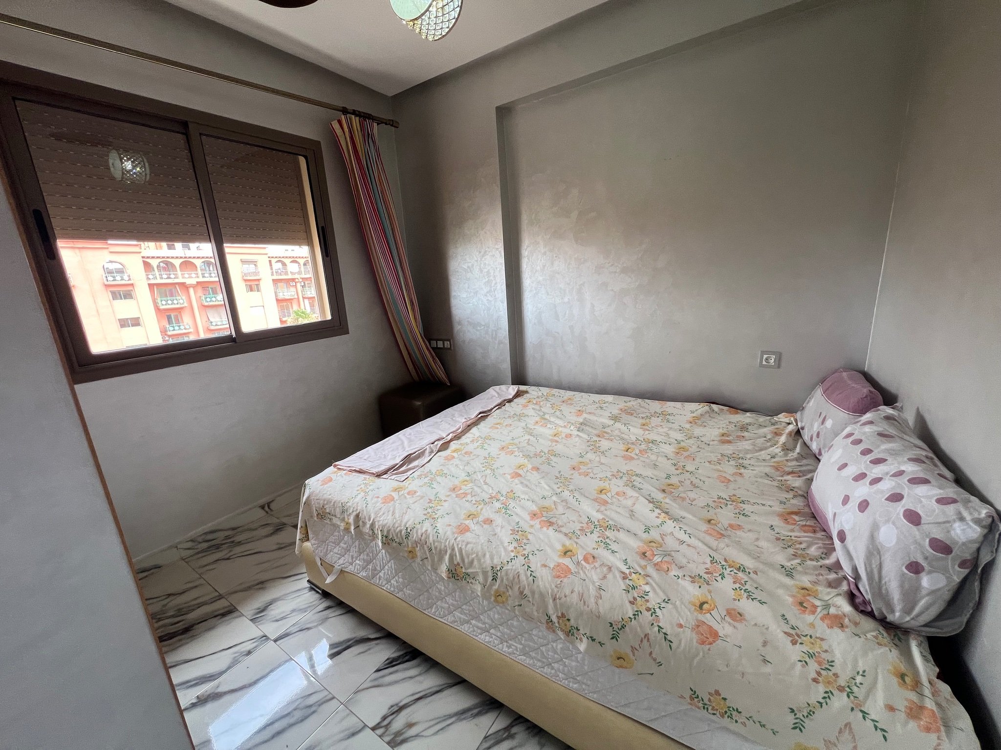 À louer : joli petit appartement bien meublé, quartier Victor Hugo, Marrakech , Gueliz.  — miniature 6