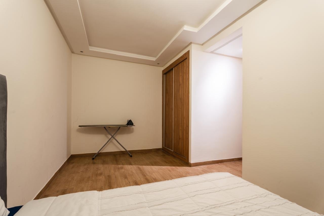 Location longue durée : Grand duplex (  03 chambres ) quartier Victor hugo , camp el ghoul , Marrakech  — miniature 5