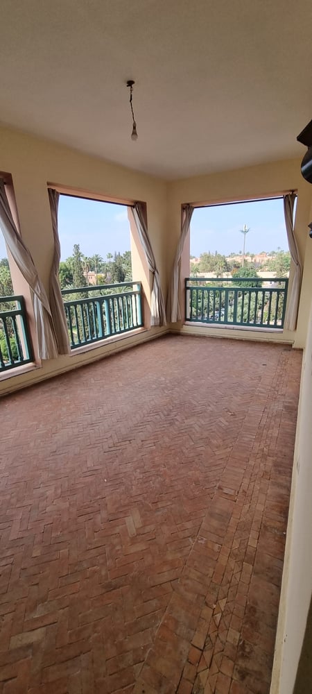 Location longue durée : Grand appartement ( vide ) , 5eme étage, quartier hivernage , Marrakech  — photo 18