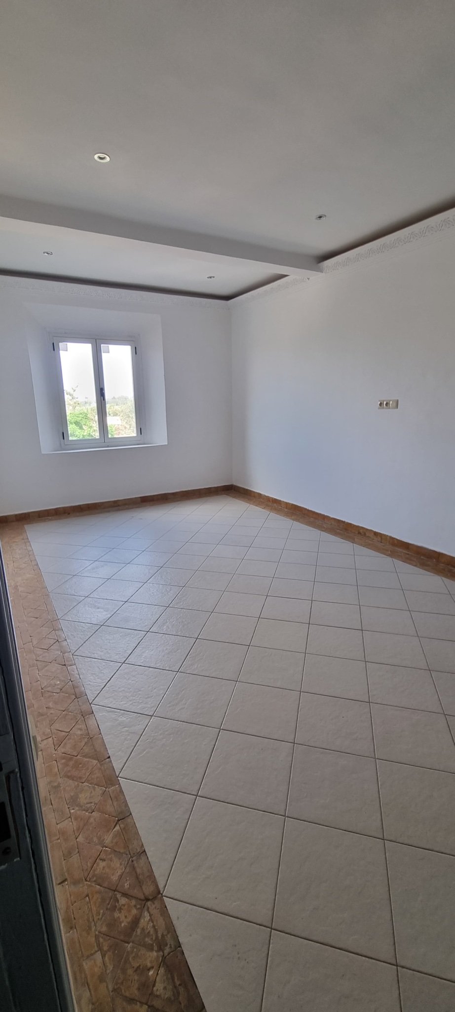 Location longue durée : Grand appartement ( vide ) , 5eme étage, quartier hivernage , Marrakech  — miniature 12