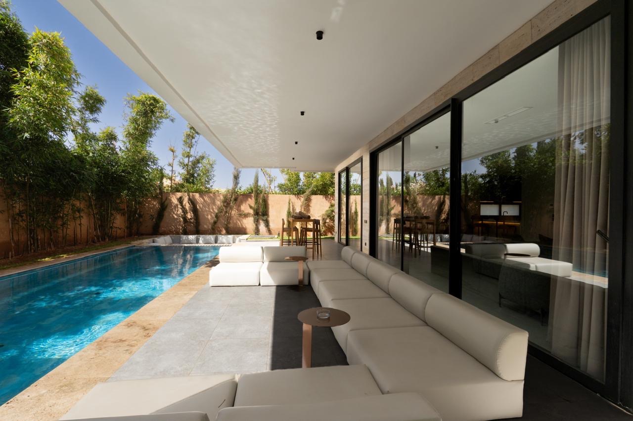 Vente : villa moderne dans une résidence sécurisée, Marrakech , route ourika  — miniature 7