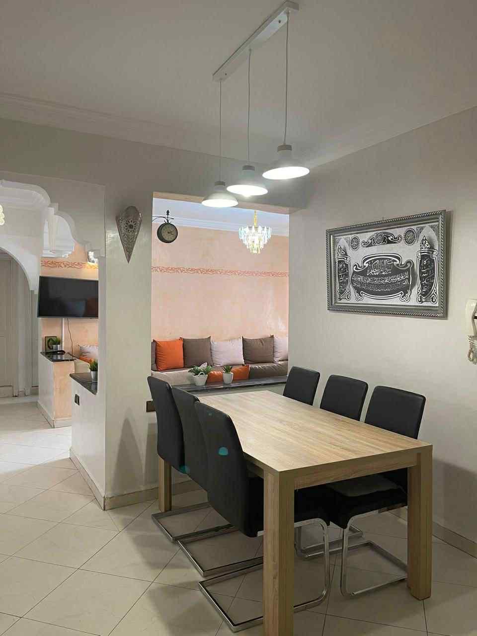 Location longue durée : appartement meublé 2 ch., 90 m², Guéliz, Marrakech — miniature 7