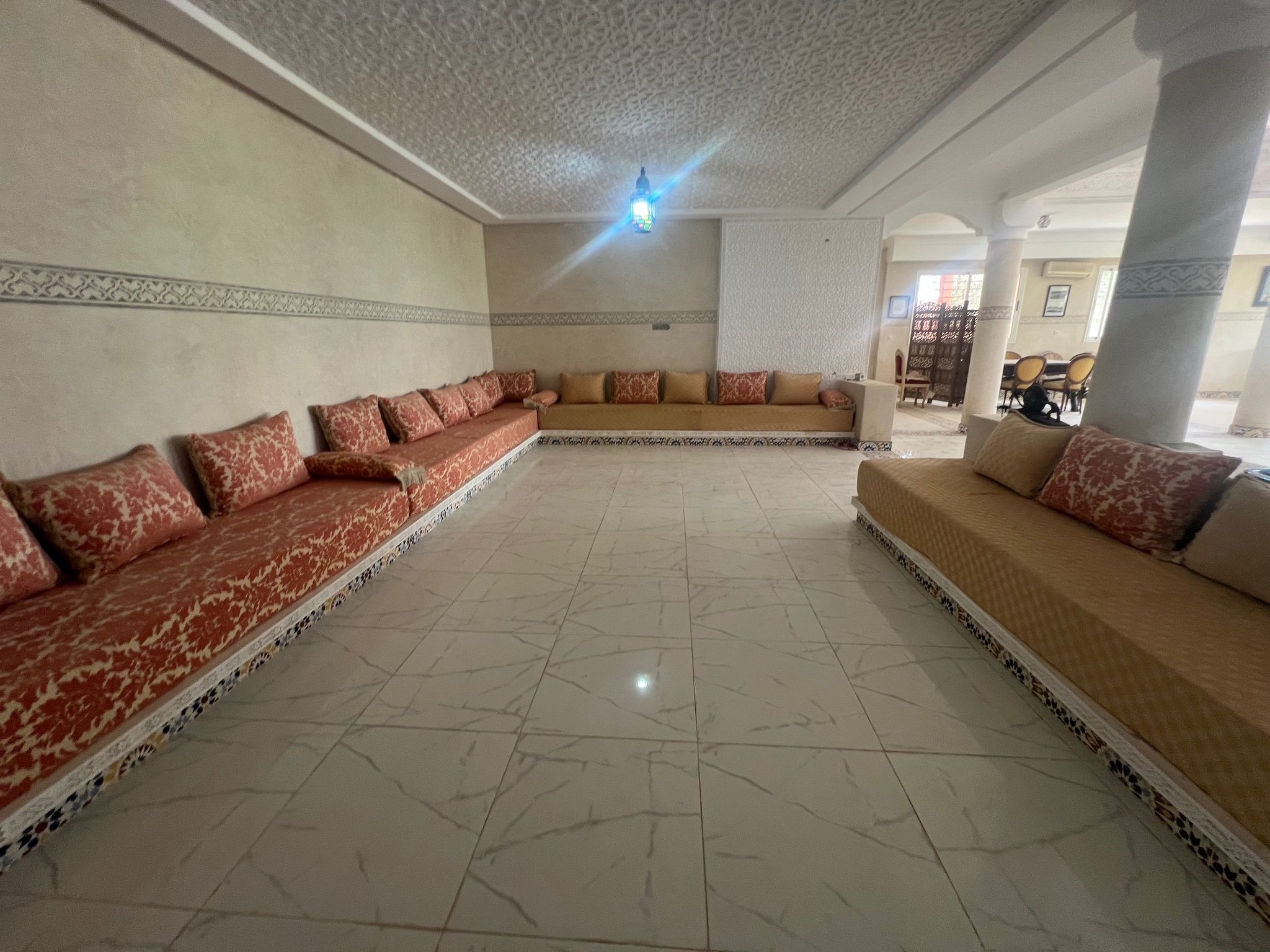 À Vendre : Petite  maison de campagne sous forme d’un riad , Marrakech, quartier route de Fès .  — miniature 15