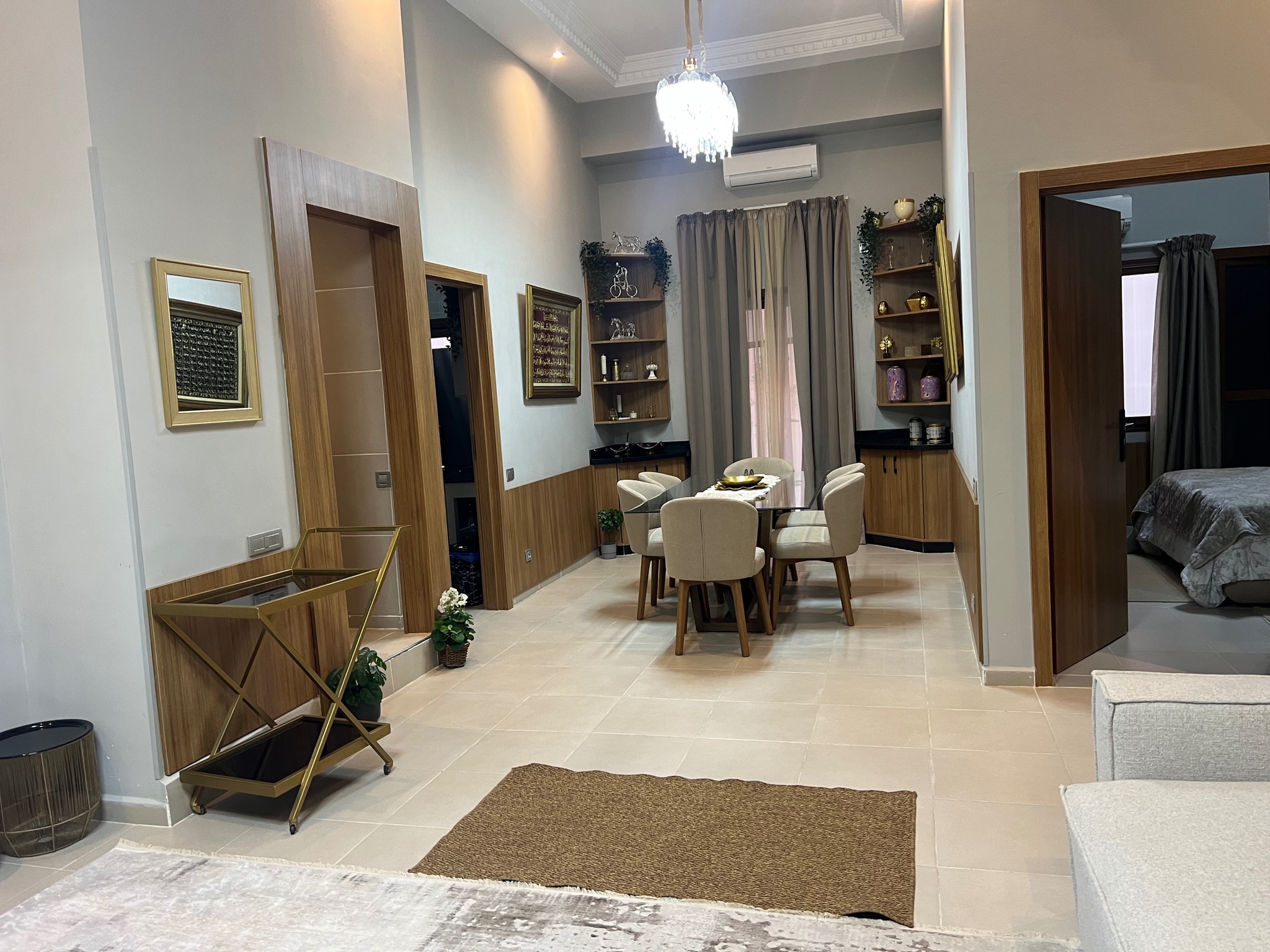Appartement RDC 145 m² à vendre, Victor Hugo Guéliz, Marrakech — miniature 3