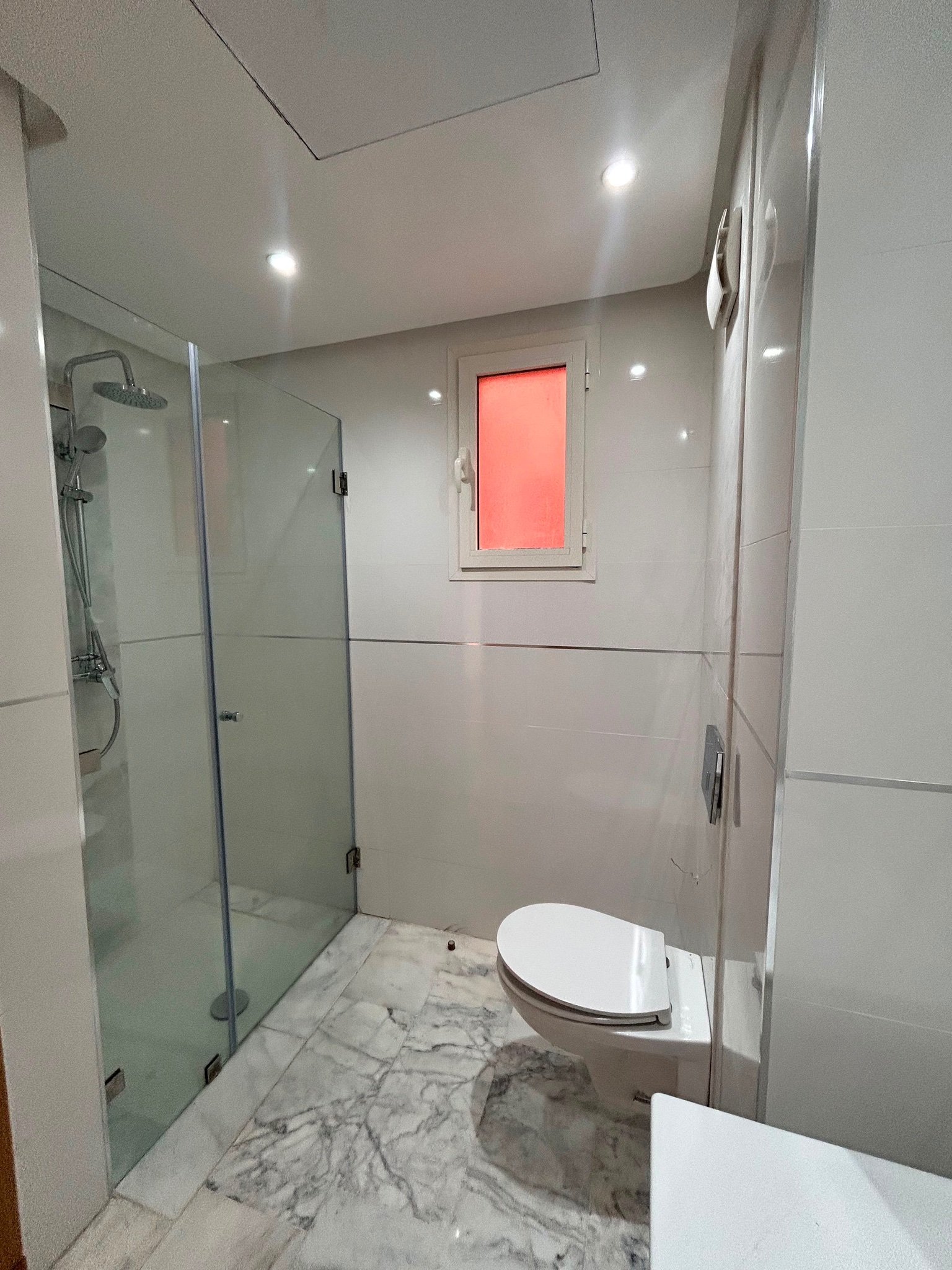 Location longue durée : bel appartement vide , 90 m , boulevard mohamed 6 Agdal , Marrakech  — miniature 8