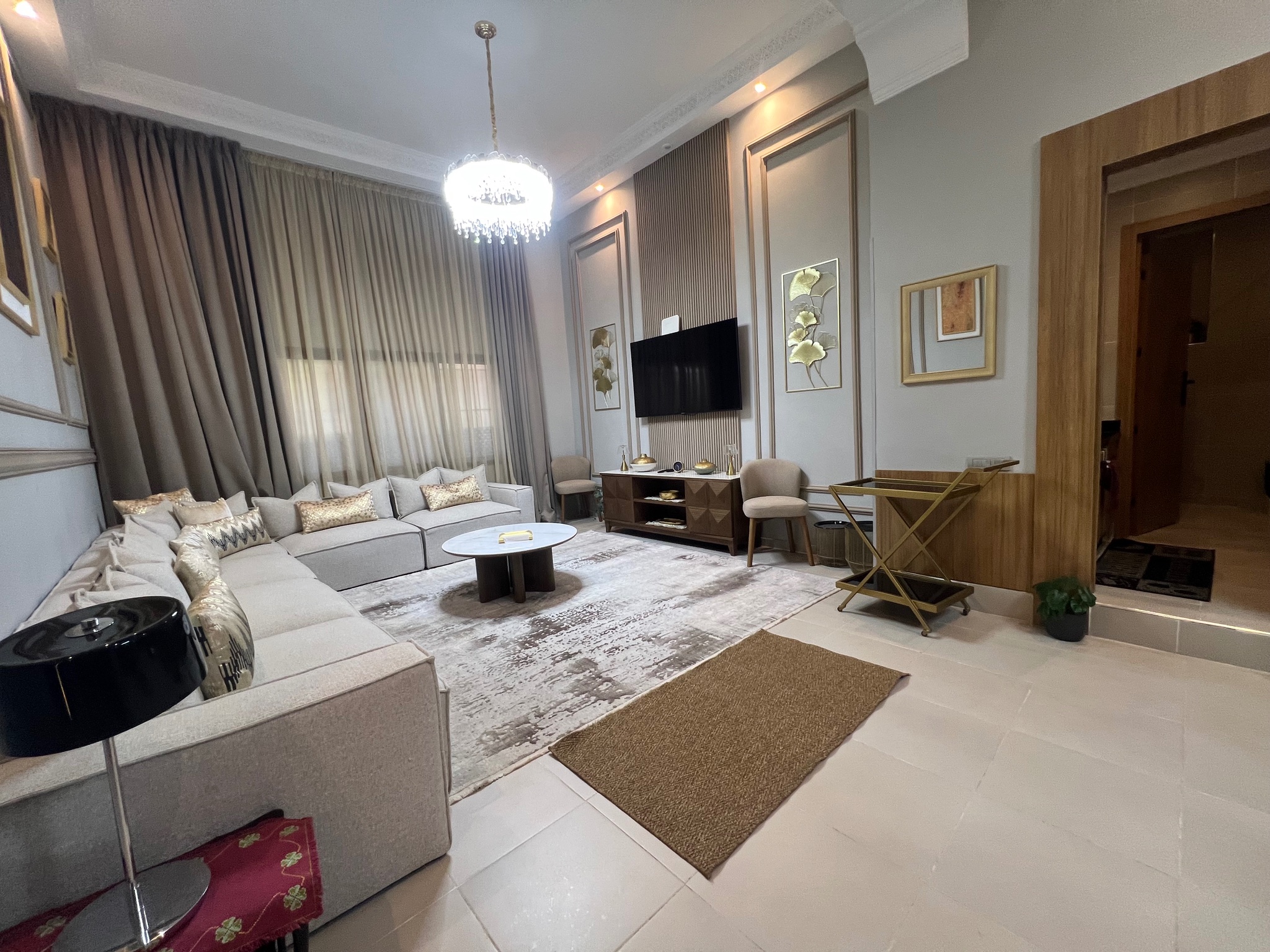 Appartement RDC 145 m² à vendre, Victor Hugo Guéliz, Marrakech — miniature 2