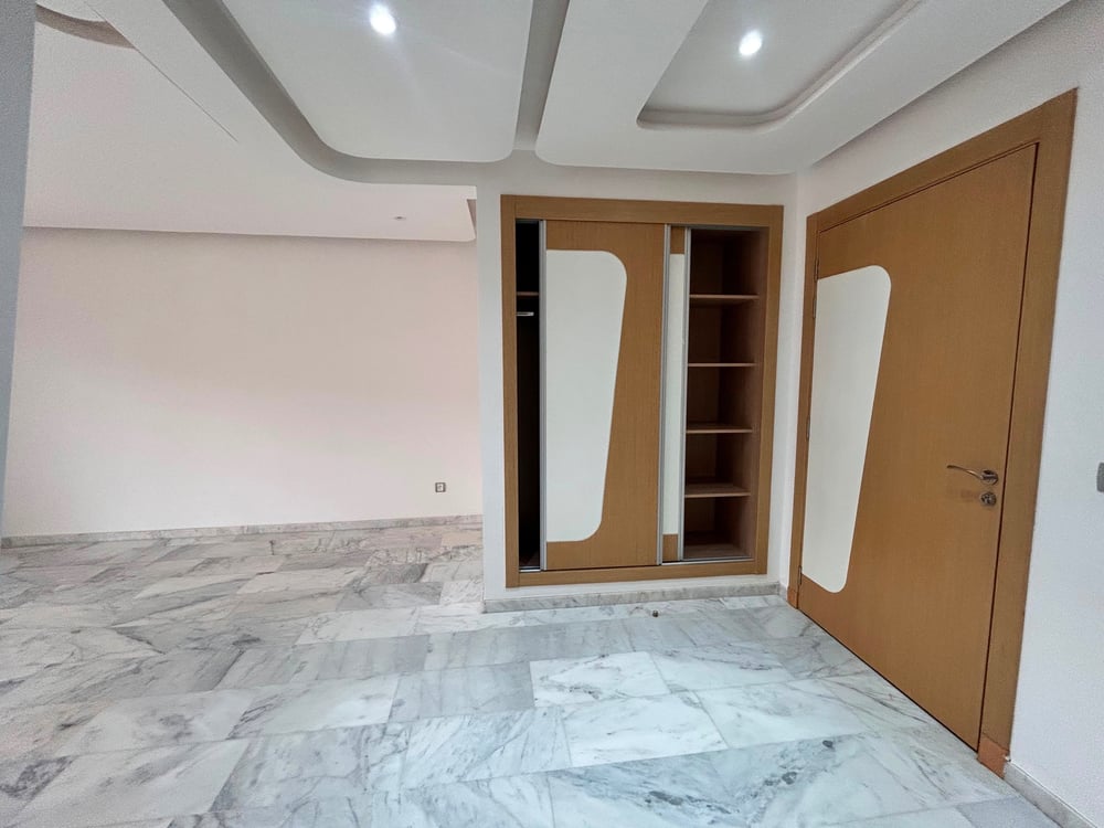 Location longue durée : bel appartement vide , 90 m , boulevard mohamed 6 Agdal , Marrakech  — photo 6