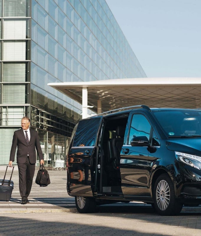 Istanbul Airport Transfer, Standart & Luxury Selections