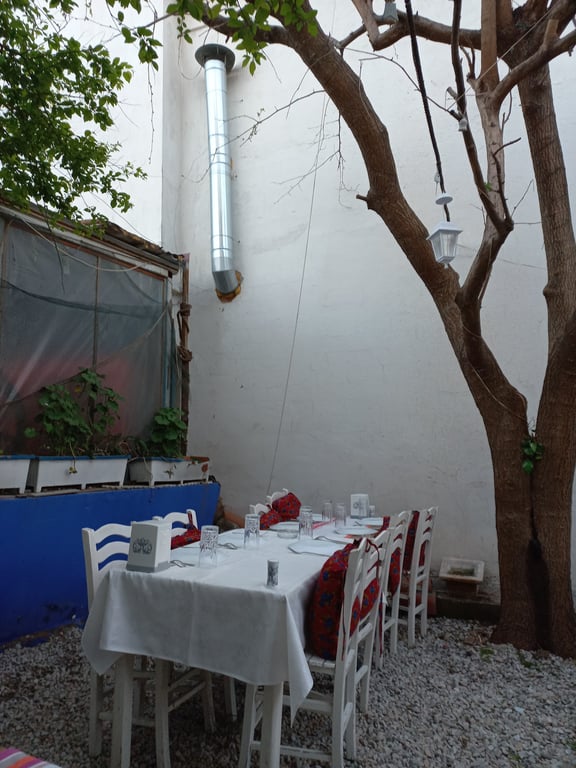 Lal Girit Mutfağı