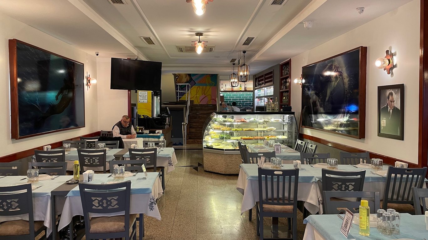 Ala Kadıköy Meyhane