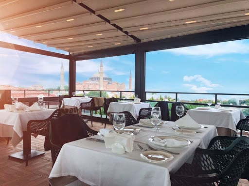 Deraliye Terrace | Sultanahmet Rooftop Restaurant