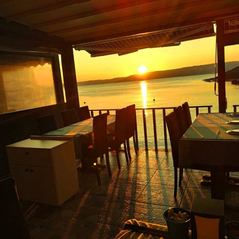 Garipçe Kumsal Restaurant