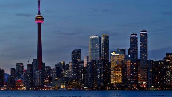 Toronto Cruise Port: Shore Excursions & Expert Guide