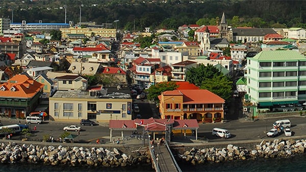 Roseau Cruise Port: Shore Excursions & Expert Guide