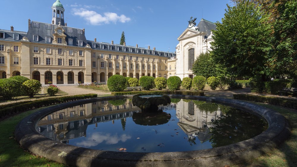 Issy Les Moulineaux