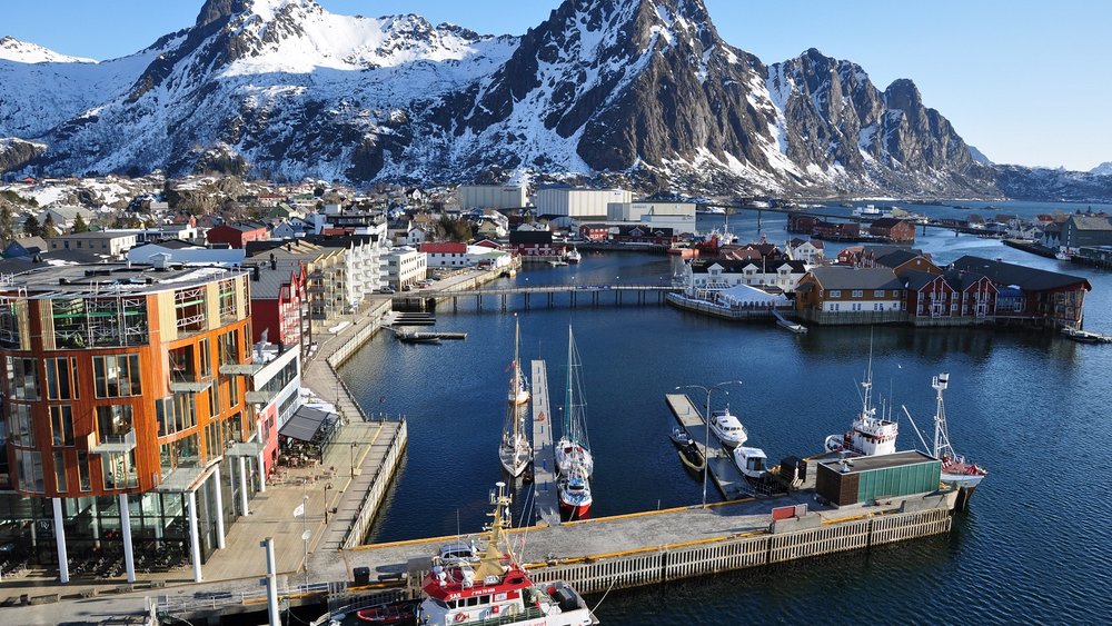Svolvaer