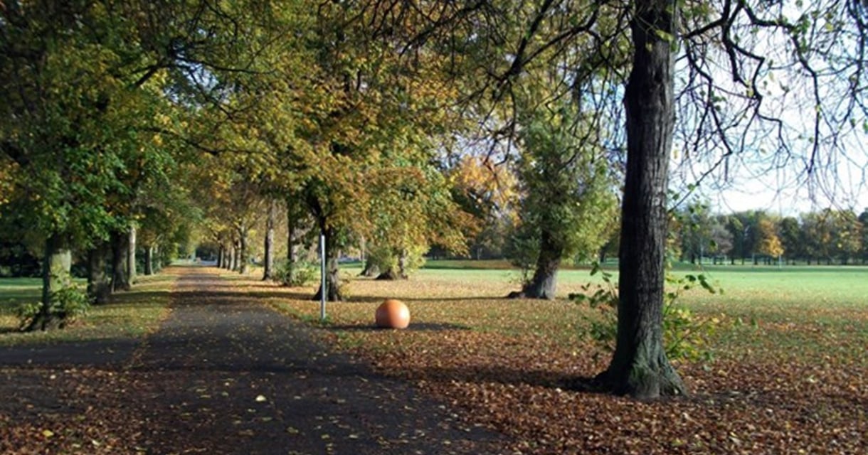 Path through Alvaston Park