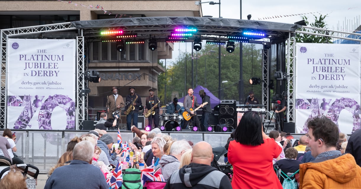 Platinum jubilee celebrations a right royal success for Derby