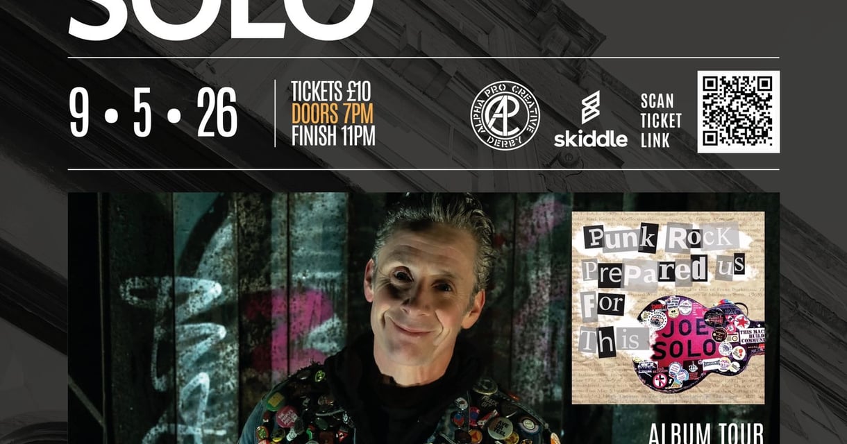 Joe Solo and Calum Baird live at Mr Shaws House